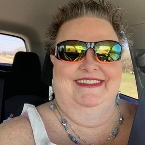 Meet your Posher, Rose